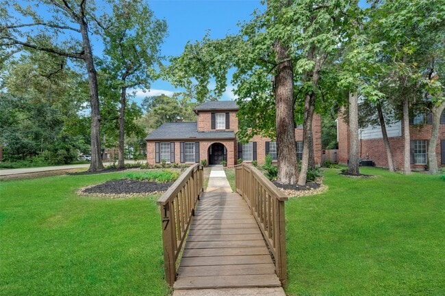 17 E Wandering Oak Dr in Spring, TX - Building Photo - Building Photo