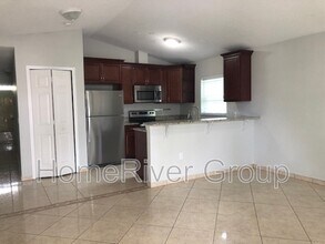 310 Daniels Pointe Dr in Winter Garden, FL - Building Photo - Building Photo