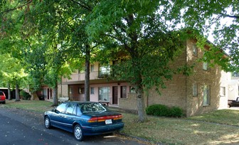 1961 Center St NE Apartments