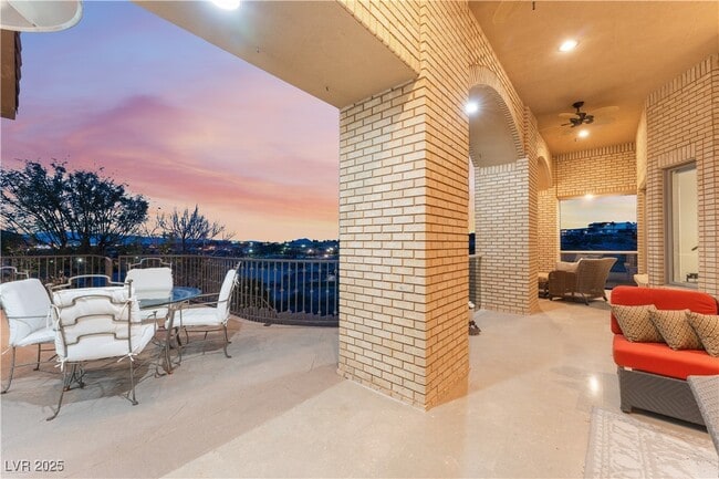 property at 2870 Quartz Canyon Dr