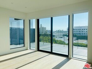 1235 5th St in Santa Monica, CA - Building Photo - Building Photo