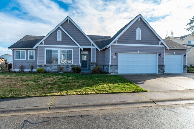 property at 1720 SW Rock Rose Dr