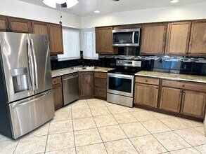 4123 E Nancy Ln in Phoenix, AZ - Building Photo - Building Photo