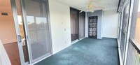 7220 Lake Cir Dr in Margate, FL - Building Photo - Building Photo