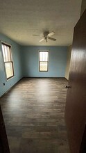 409 Mammoth Cave St in Cave City, KY - Building Photo - Building Photo