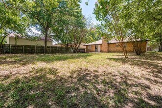 813 Green Pastures Dr in Cedar Hill, TX - Building Photo - Building Photo