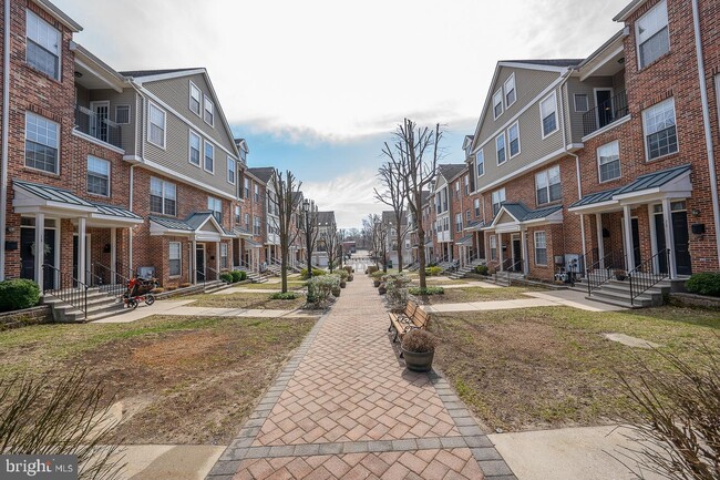 property at 32 Brewerytown Ct