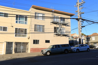 1295 45th Ave in San Francisco, CA - Building Photo - Building Photo