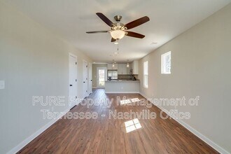 600 Hadley Vlg Blvd in Nashville, TN - Building Photo - Building Photo