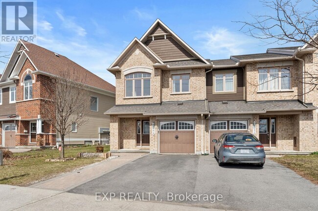 property at 744 Paul Métivier Dr.