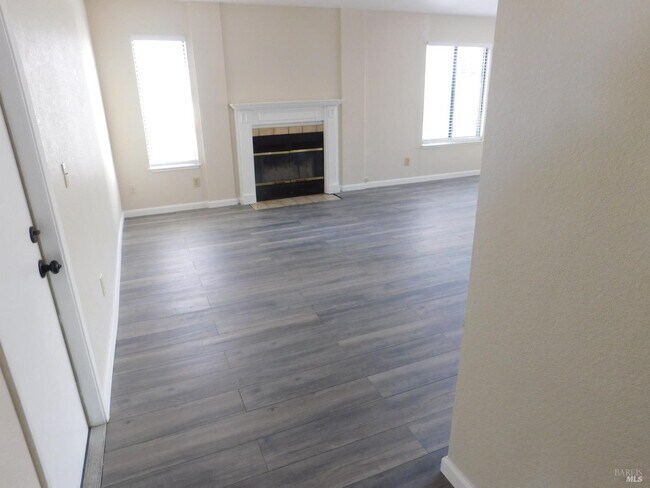 101 Constitution Ave in Vacaville, CA - Building Photo - Building Photo