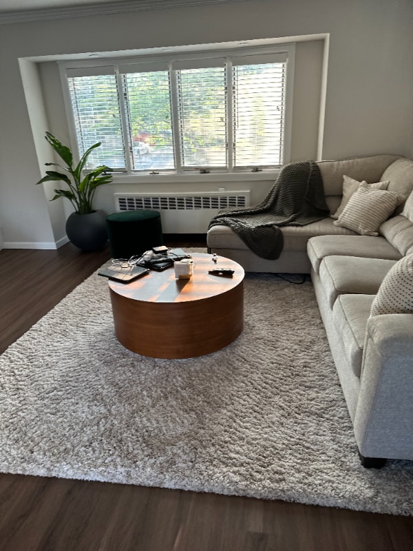 194 Covert Ave, Unit 194 Covert Avenue 1st FL in Floral Park, NY - Building Photo - Building Photo