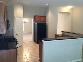 6170 Galloway Ln in League City, TX - Building Photo - Building Photo