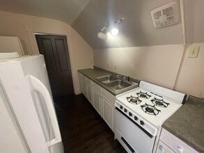 321 Robinson St in Danville, IL - Building Photo - Building Photo