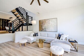 3024 NE 49th St in Fort Lauderdale, FL - Building Photo - Building Photo