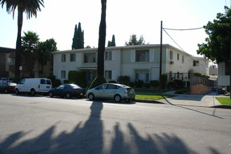 136 S Occidental Blvd in Los Angeles, CA - Building Photo - Building Photo