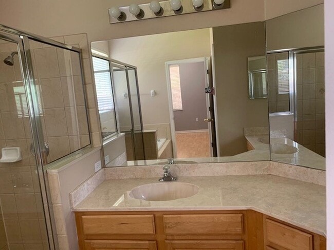 property at 226 Venetian Bay Cir