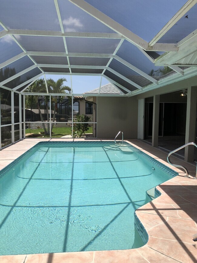 3428 SW 7th Terrace in Cape Coral, FL - Building Photo - Building Photo