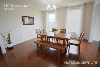 710 Jefferson Cir NW in Christiansburg, VA - Building Photo - Building Photo