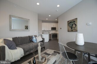 1508 Ridge Ave, Unit 202 in Philadelphia, PA - Building Photo - Building Photo