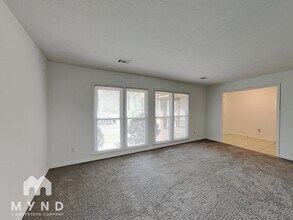 4906 Wolverton Dr in Stonecrest, GA - Building Photo - Building Photo