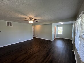 1531 Catwalk Rd in Bagdad, KY - Building Photo - Building Photo
