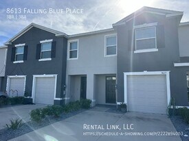 8613 Falling Blue Pl in Riverview, FL - Building Photo