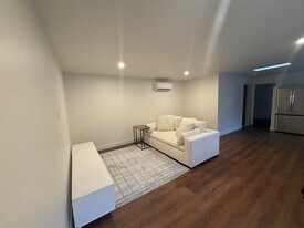 5012 Pentridge St in Philadelphia, PA - Building Photo