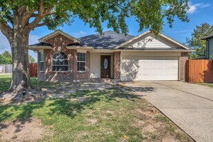 6923 Creek Village Dr in Katy, TX - Building Photo