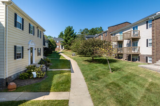 Landing at Tates Creek in Lexington, KY - Building Photo - Building Photo