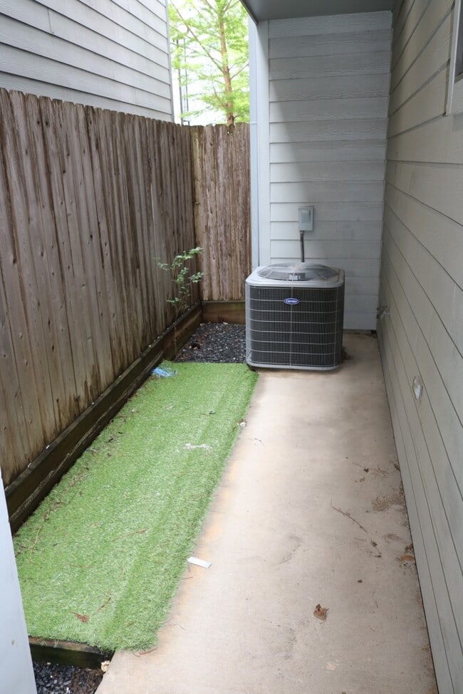 property at 2103 Hadley St