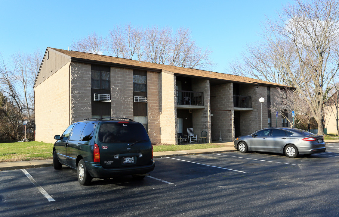 Renaissance Chase in Centreville, MD - Building Photo