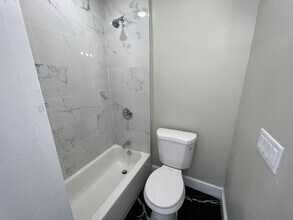 51 Hawkins St in Newark, NJ - Building Photo - Building Photo