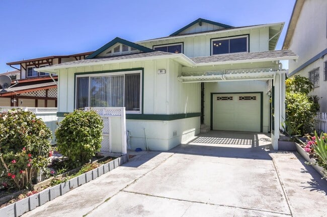 property at 21 Wembley Dr