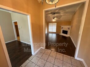 9480 Grove Rd in Memphis, TN - Building Photo - Building Photo