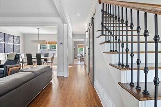 1213 Club Walk Dr NE in Atlanta, GA - Building Photo - Building Photo