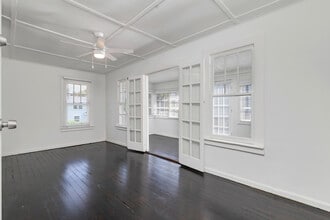 3901 Washington Rd in West Palm Beach, FL - Building Photo - Building Photo