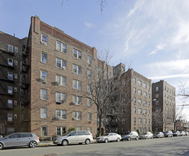 Celtic Park in Woodside, NY - Building Photo - Building Photo