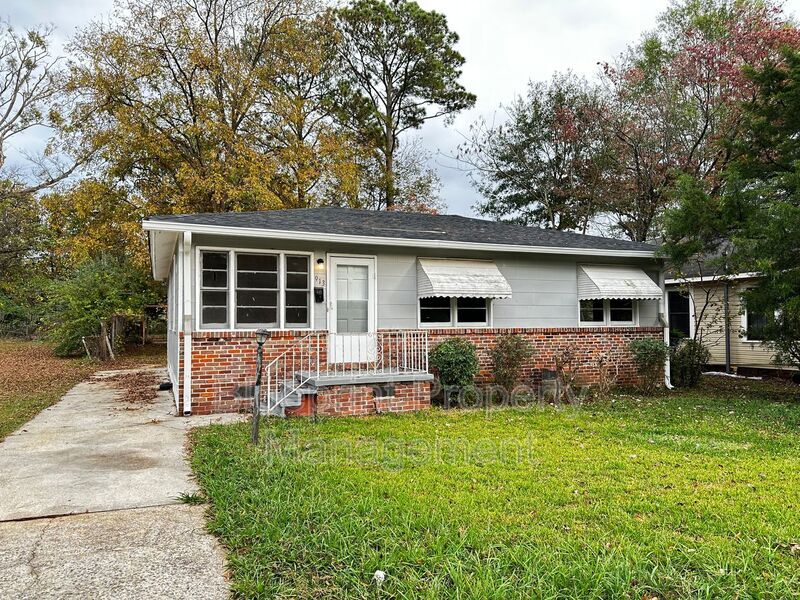 913 27th St SW in Birmingham, AL - Building Photo
