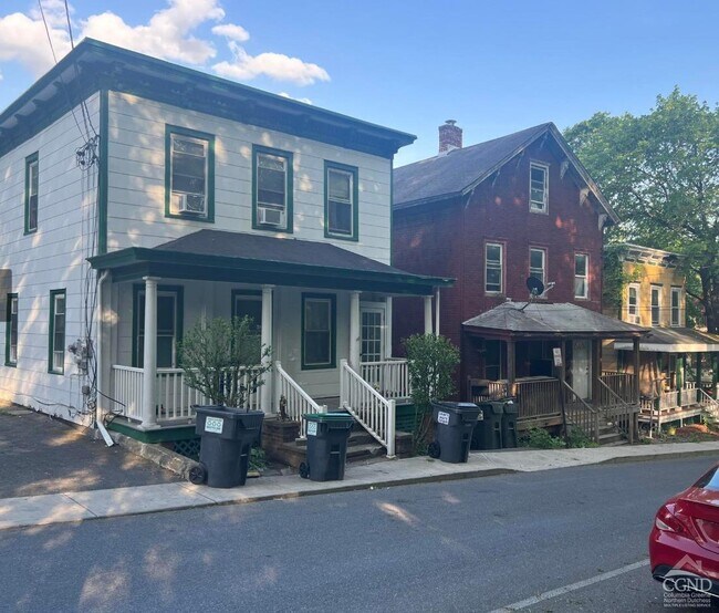 54 Division St in Catskill, NY - Building Photo - Building Photo