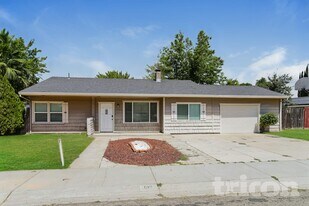 107 Johnson Ave in Marysville, CA - Building Photo