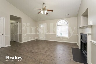 940 Londonderry Dr in High Point, NC - Building Photo - Building Photo