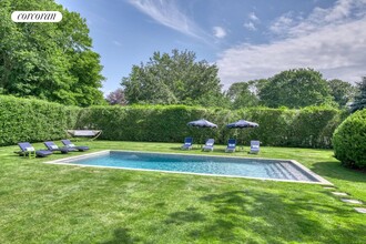 60 Anns Ln in Southampton, NY - Building Photo - Building Photo
