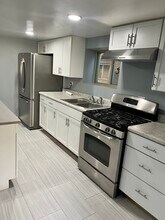 6222 S Albany Ave, Unit GardenUnit in Chicago, IL - Building Photo - Building Photo