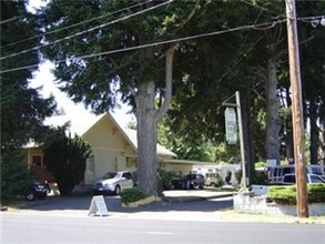 Lacey Mobile Home Park in Lacey, WA - Foto de edificio - Building Photo