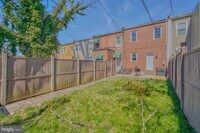 1915 E 29th St photo'