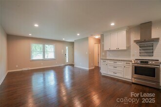 1702 Herrin Ave in Charlotte, NC - Building Photo - Building Photo