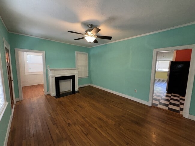 302 Decelle St in Jackson, MS - Building Photo - Building Photo