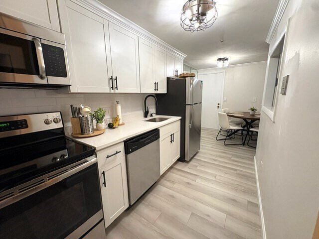 196 Swanson Rd in Boxborough, MA - Building Photo