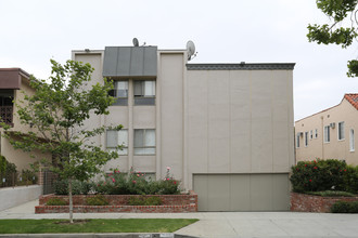 248 S Rexford Dr in Beverly Hills, CA - Building Photo - Building Photo